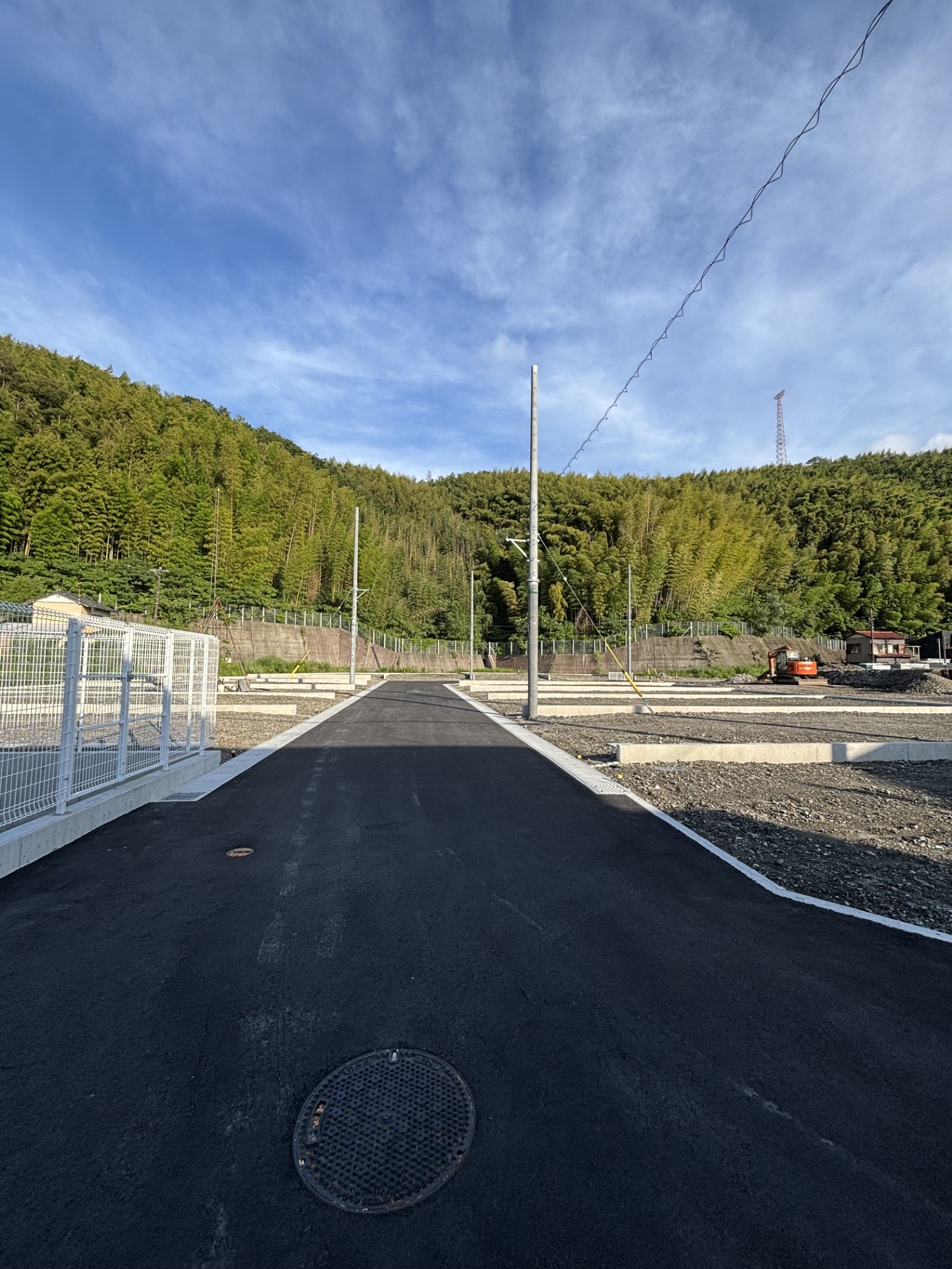 【エンブルタウン沓谷一丁目】　残り８／１５区画　建築条件なし